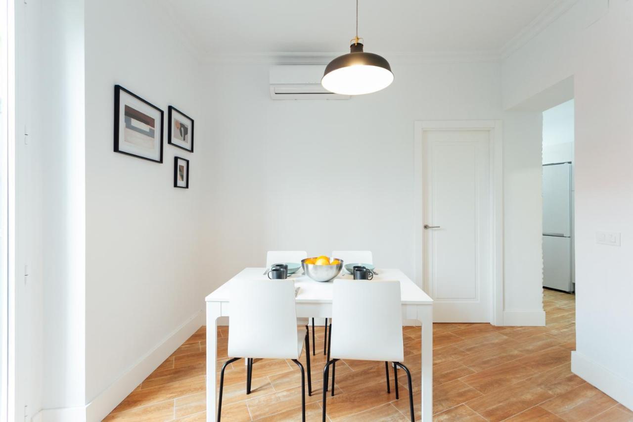 세비야 Alohamundi Peral 아파트 외부 사진